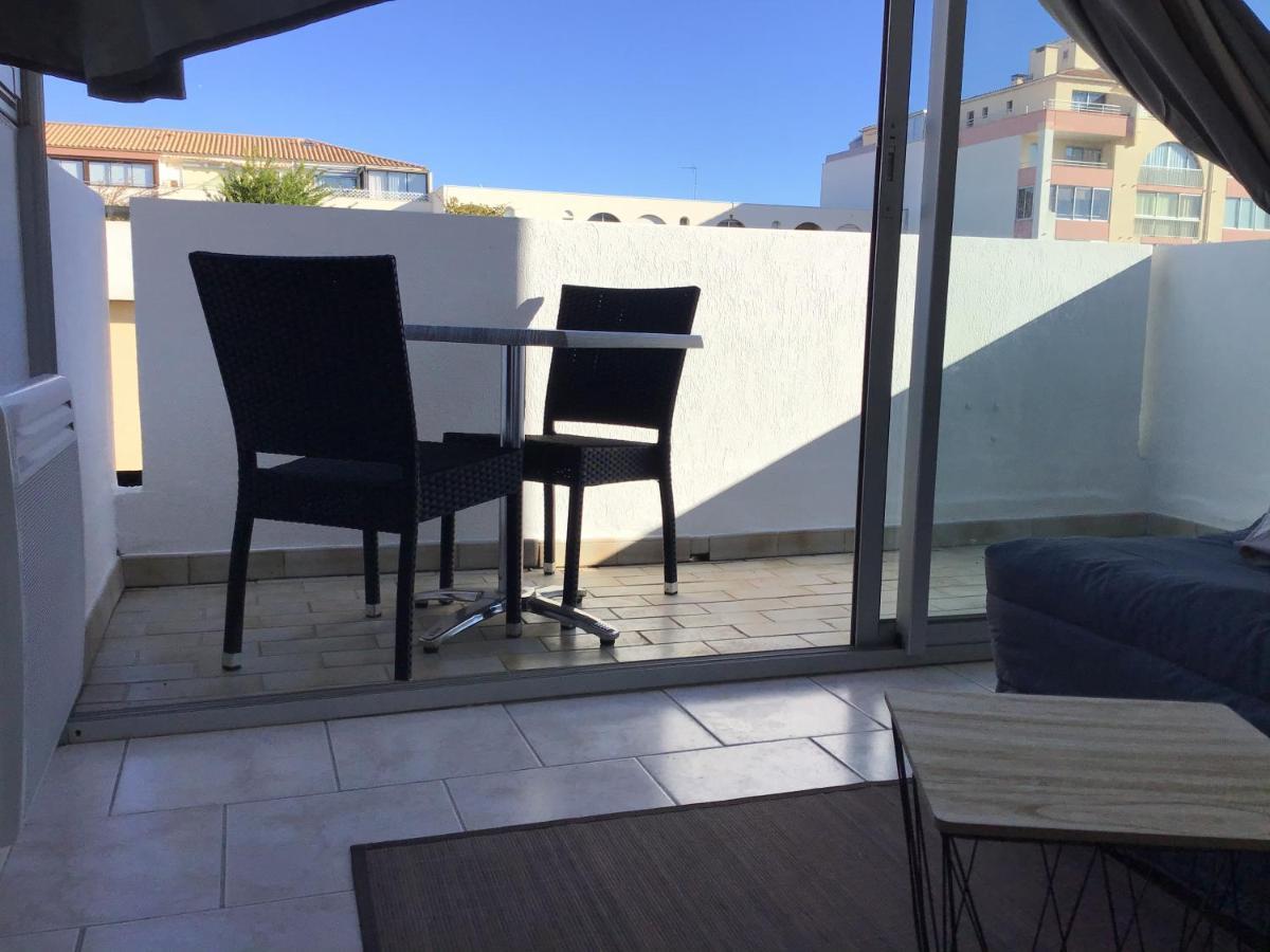 Studio Climatise Classe 2 Dans Marina Proche Mer Et Etang - Lit Wifi Fibre Et Parking Prive Sete Bagian luar foto