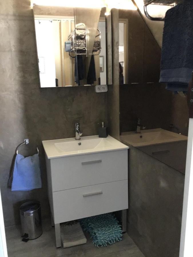 Studio Climatise Classe 2 Dans Marina Proche Mer Et Etang - Lit Wifi Fibre Et Parking Prive Sete Bagian luar foto